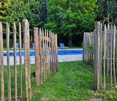 Tourgeville House | Authentique Maison Normande avec Piscine