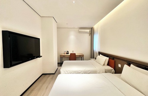 Pudong Hotel | Autoongo Hotel Shanghai Longyang Road