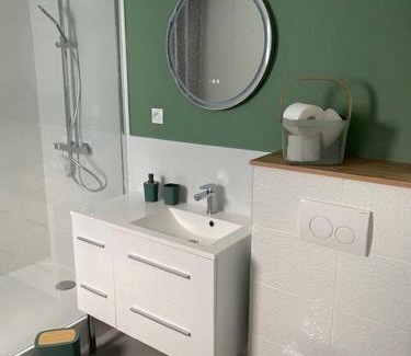 Prunay Apartment | Autour de la bulle