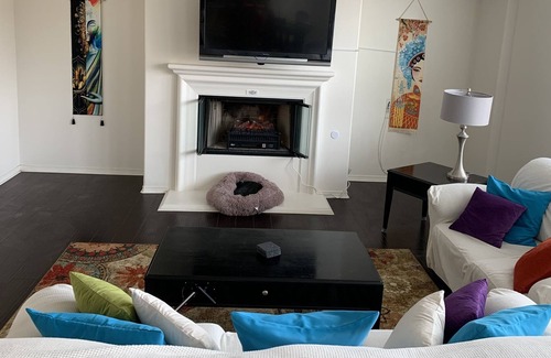 Hesperia House | Autumn's Boho Haven