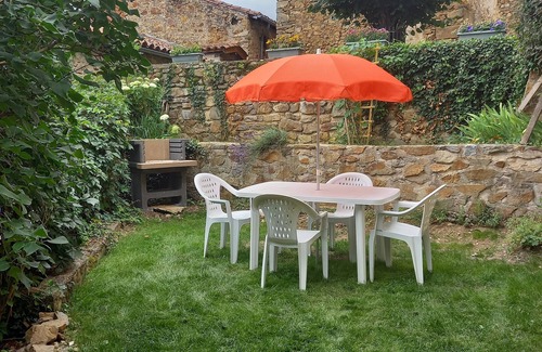 Lavaudieu House | Auvergne house in lavaudieu