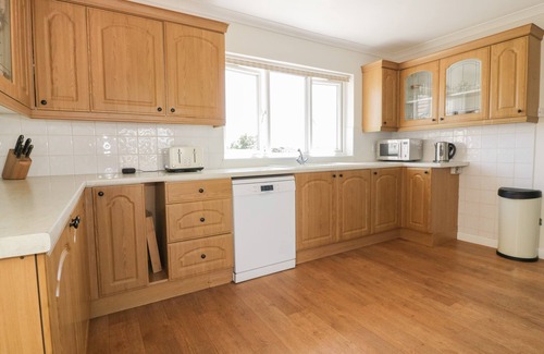 Poundstock House | AUVERNE, pet friendly, with open fire in Poundstock