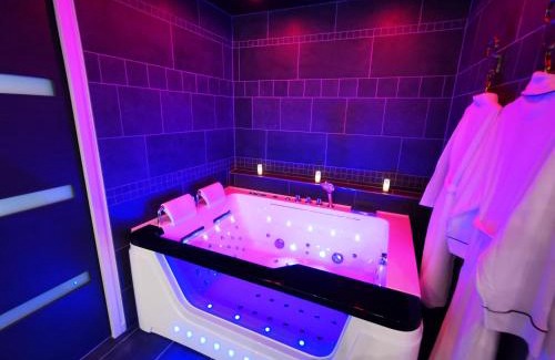 Limoges Apartment | Aux Bulles