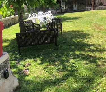 Gueyze House | Aux Chênes Centenaires