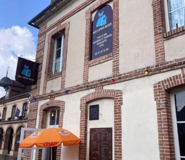 La Ferte-Vidame Hotel | Aux lapins Bleus