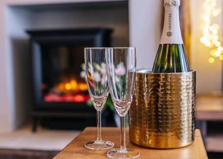 Tideswell House | Ava Lily Cottage, Tideswell
