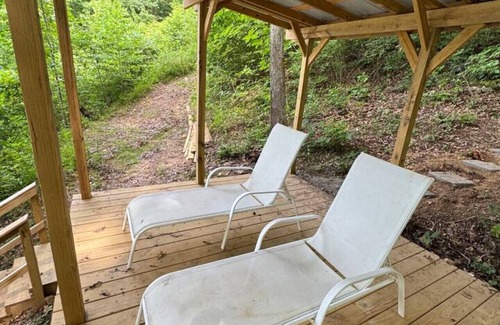 Mount Vernon House | Avail 10-19 thru 10-24+4BR+Lake Access+ Fire Pit+Pet Friendly&Heated Pool w fee