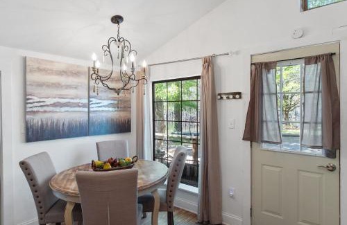 Shreveport House | Avail This Weekend, Lakefront, Kayaks