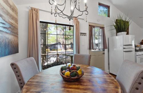 Shreveport House | Avail This Weekend, Lakefront, Kayaks