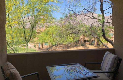 Tucson Condo | Available 2/21/26! 2nd Floor Condo 2 beds w/view!