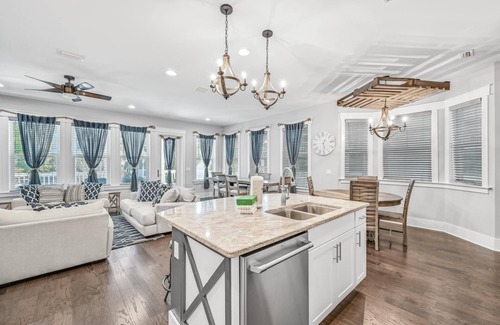 Santa Rosa Beach House | Available for Fall Stays! Community Pool! 4 Adult Bikes! Dog-Friendly! Low-Speed Vehicle!