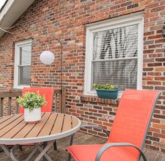 Edgehill House | Avalon close to downtown and park free