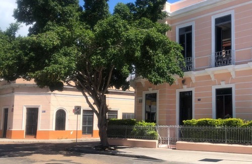 Barrio de Santiago House | Avant-Garde Casona dated from 1890 fully renovated & updated for a relaxing stay