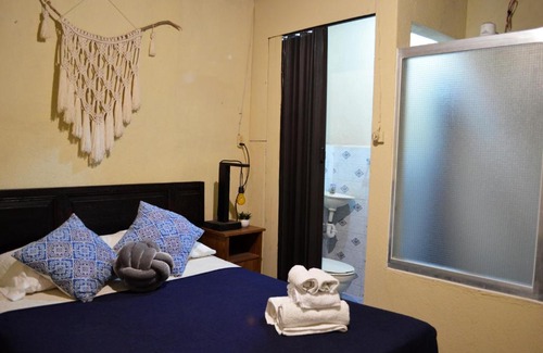 Antigua Guatemala House | Ave del Paraiso Guest House