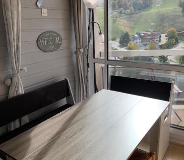 Villard-de-Lans Apartment | Avec balcon, au pied des pistes et randos