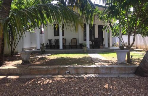 Weligama Villa | Avendra Holiday Inn Weligama