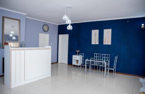 Gaborone Bed & Breakfast | Avenue Inn