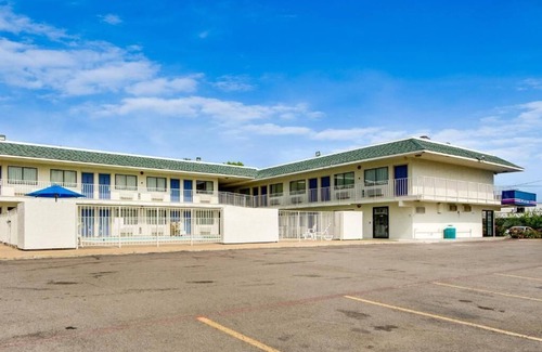 Muskogee Apartment | AVERA SUITES
