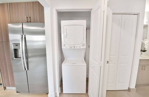 Mango Groves Apartment | Aviara On The Ave - 'Gardenia' - 402 · 'Gardenia' - The Designer Apartment