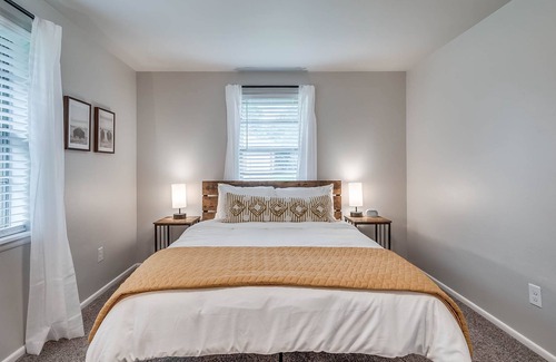 Midwest City House | Aviators Abode! Newly Renovated and close to TAFB!
