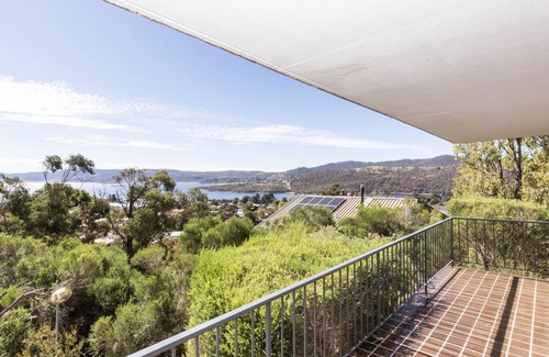 Jindabyne Apartment | Aviemore - 4/14 Cobbodah Street