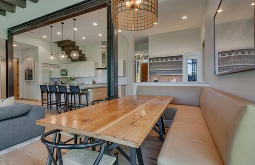 Truckee House | Avoca Modern at Martis Camp by Tahoe Getaways - 4BR w A/C, EV Charger & Golf Course Views