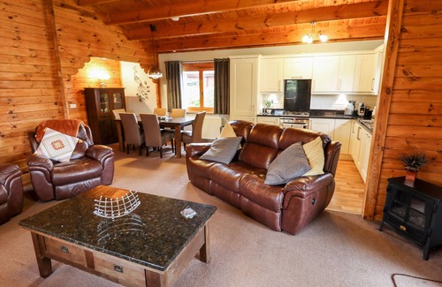 Tattershall Cottage | Avocet Lodge