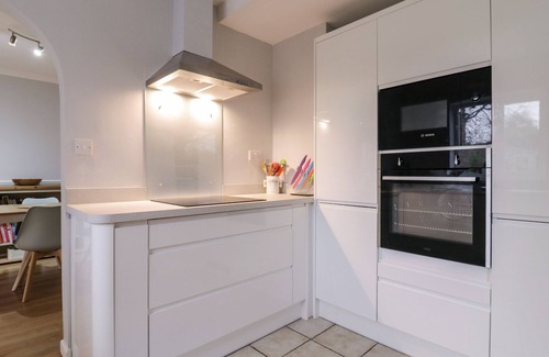 Orford Cottage | AVOCETS, pet friendly, with open fire in Orford