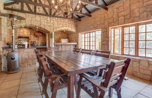 Greater Johannesburg Metropolitan Area Bed & Breakfast | Avontuur Mason
