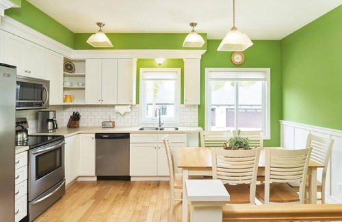 Holland Cottage | Award Winning,Free Golf,Beaches