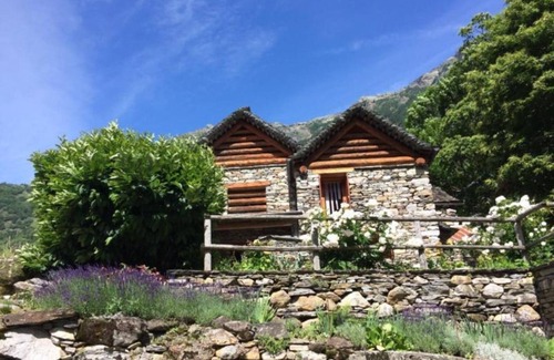 Lavizzara Apartment | away from over-multiplication