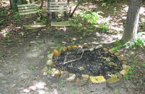 Ellijay Cabin | Away from the Crowds Great Value Right on the River!