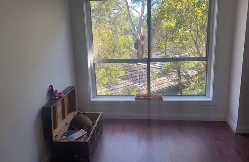 Riverview House | Away without Leaving- Cheerful one Bedroom with view to lane cove river