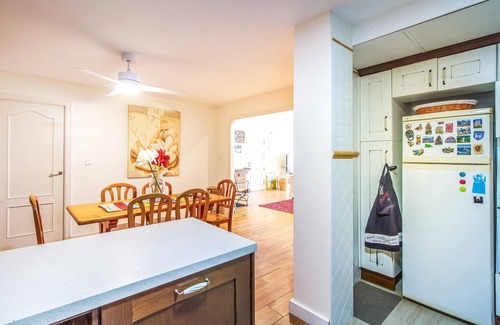 Aguilas Apartment | Awesome apartment in águilas with WiFi
