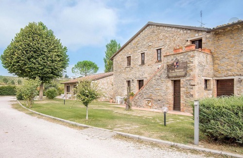 Collesanto Apartment | Awesome apartment in Magione with WiFi