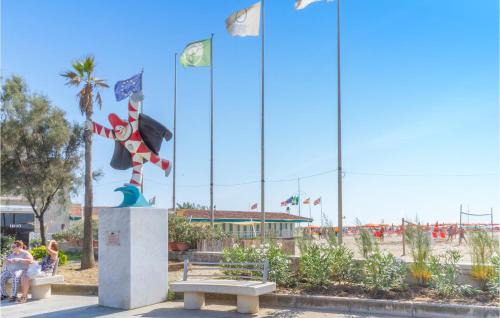 Ex Campo d'Aviazione Apartment | Awesome Apartment In Viareggio