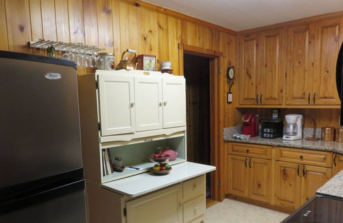 Blowing Rock Cottage | Awesome Blowing Rock and Grand Mountain View enjoying pvt. delightful cottage!