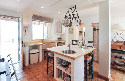 Les Adrets-de-l'Esterel House | Awesome home in Les Adrets d l'Estérel