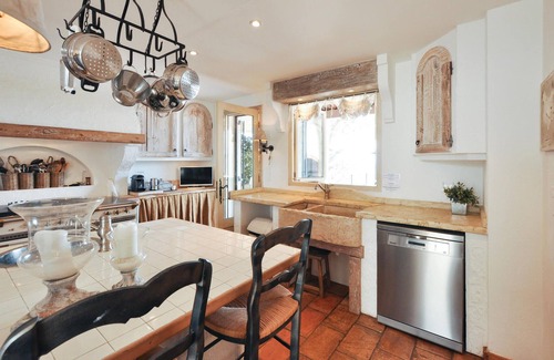 Les Adrets-de-l'Esterel House | Awesome home in Les Adrets d l'Estérel