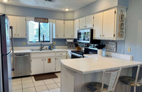 Port St. Joe House | Awesome gulf view, gated resort, 2 pools, pickle ball/tennis, beach chairs incl.