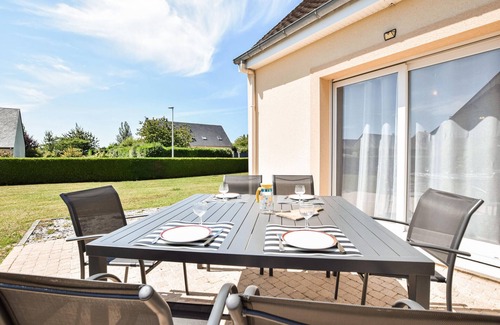 Blonville-sur-Mer House | Awesome home in Blonville-sur-Mer