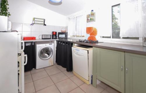 Prunelli-di-Fiumorbo House | Awesome Home In Prunelli-Di-Fiumorbo
