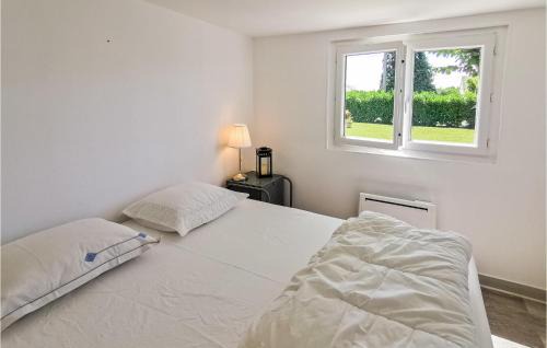 Saint-Ouen-les-Vignes House | Awesome Home In Saint Ouen Les Vignes