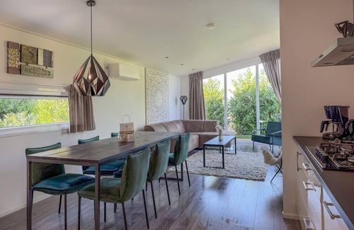 Gasthuis House | Awesome home in Bemelen with WiFi