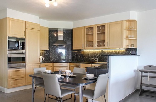 Stuivekenskerke House | Awesome home in Diksmuide