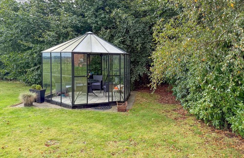 Sønder Felding House | Awesome home in Sønder Felding with house a panoramic view
