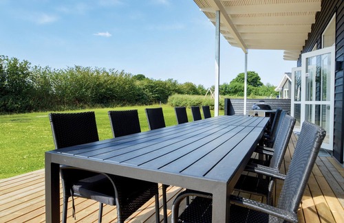 Fynshav House | Awesome home in Haderslev with sauna