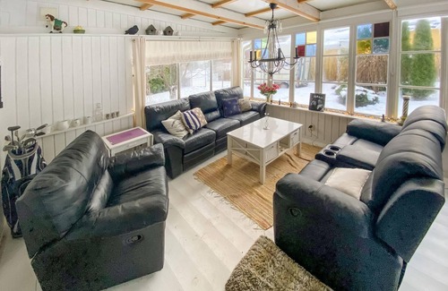 Haverud House | Awesome home in Håverud with kitchen