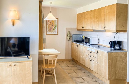 Hok House | Awesome home in Hok with WiFi