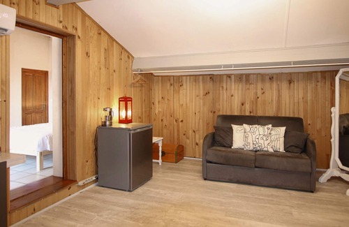 Meyzieu Nord Ouest House | Awesome home in Meyzieu